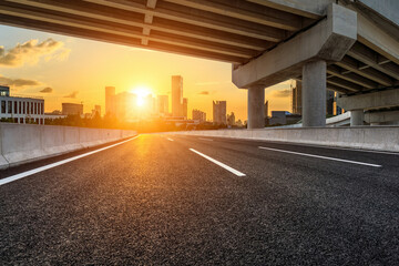 关于清江古河床的诗句(清江如练的诗句有那些)